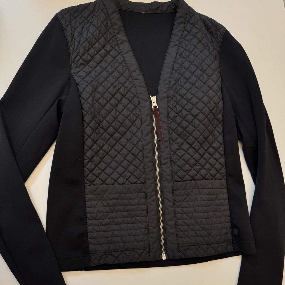 Lululemon jacket - Picture 2 of 4